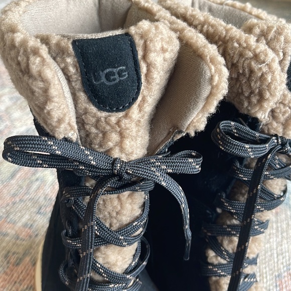 🆕 Ugg Lakesider Tall Lace Boot - Picture 4 of 8